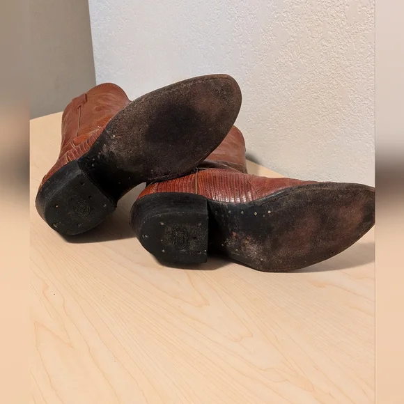 Nocona Brown Cowboy Western Boots with Decorative Stitching - Picture 5 of 10